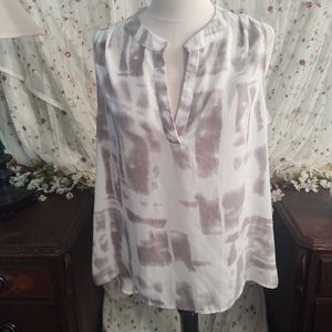 Sleeveless Blouse